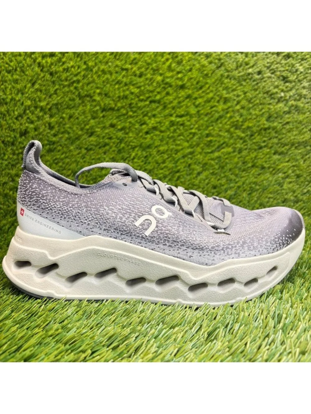 On Cloudsurfer Max Mens Size 7.5 Gray Athletic Running Walking Shoes Sneakers